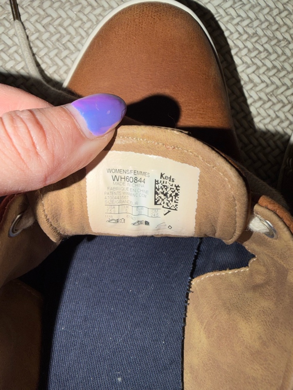 Keds Women's Tan Leather Boat Shoes with White Laces - Picture 5 of 6